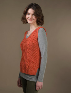 Ladies V-Neck Aran WoolSlipover 18 Ladies V-Neck Aran WoolSlipover