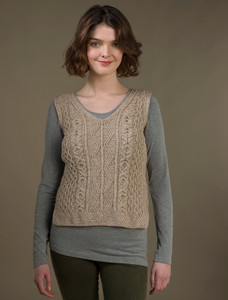 Ladies V-Neck Aran WoolSlipover 21 Ladies V-Neck Aran WoolSlipover