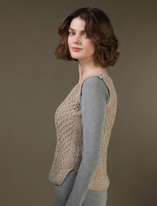 Ladies V-Neck Aran WoolSlipover 22 Ladies V-Neck Aran WoolSlipover