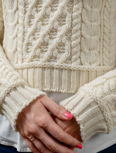 âLadiâes Croppâeââd Aran Sweater 44 âLadiâes Croppâeââd Aran Sweater