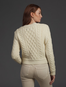 âLadiâes Croppâeââd Aran Sweater 50 âLadiâes Croppâeââd Aran Sweater