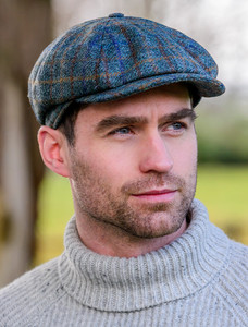 Mucros8 Panel Driving Cap - Green & Brown Check